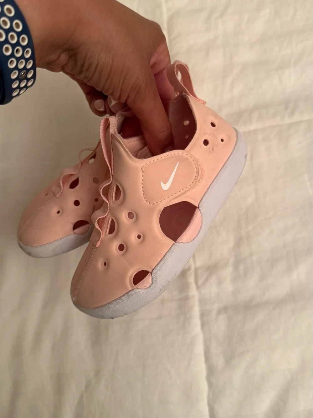 Nike Kids' Pink White water shoes